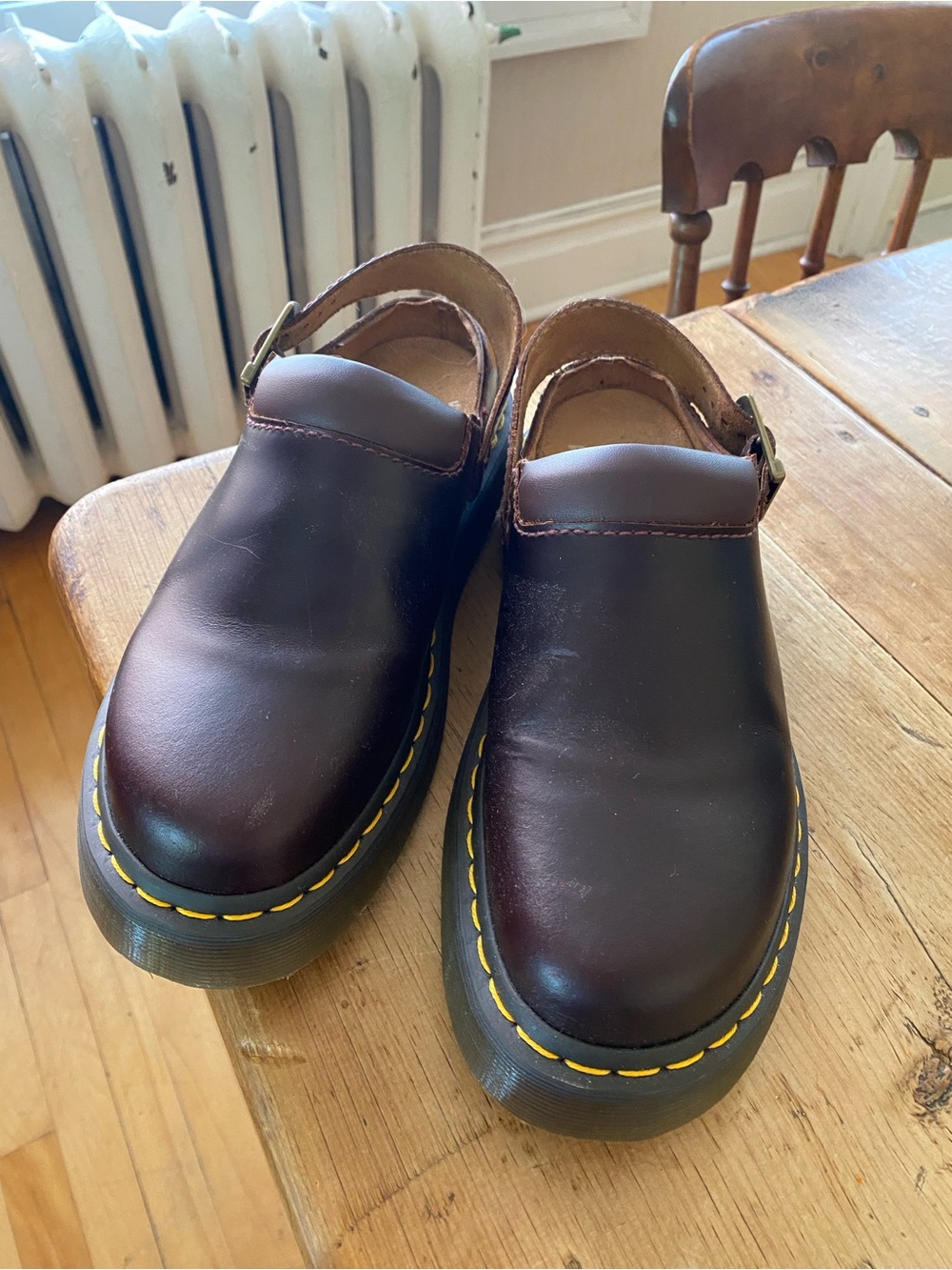 Burgundy Doc Martens Atlas Laketen Mule